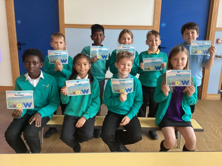 708_708_0f33020c4b05fd14354510df81efaa8c.jpg?m=1761294205