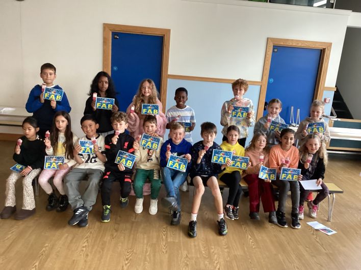 708_708_9a295de79f3097e458bc0f57512b1380.jpg?m=1762366607