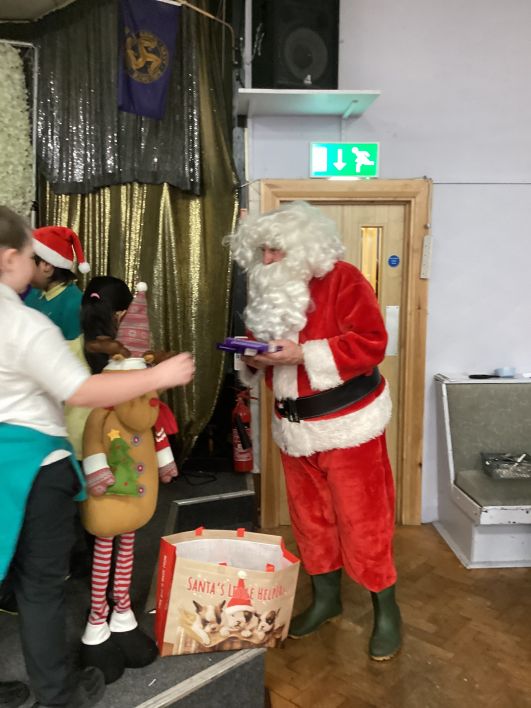 708_708_e6667d0128a0db6bee7b512fe1ebf6e4.jpg?m=1765358384